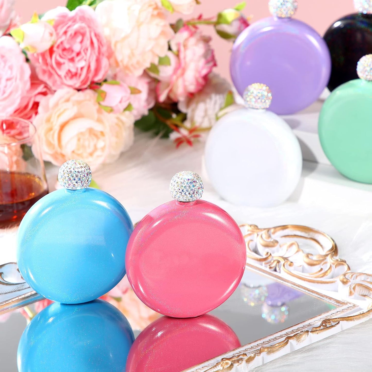 Round 5 oz Women's Flask With Rhinestone Lid